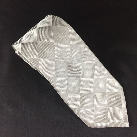 Donald Trump Mens Silk Necktie Silver Diamond